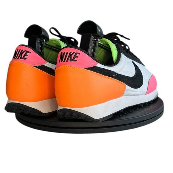 Womens Nike Daybreak DJ5996-100 Leather Sneaker Shoes Size 9 Orange Walking - Picture 4 of 6